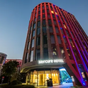 mercure-sh-hq-railway-station.bestsuzhouhotels.com/